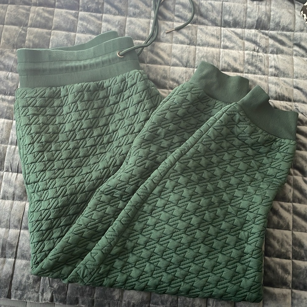 Lou & Grey Teal Quilted Joggers - Picture 5 of 8